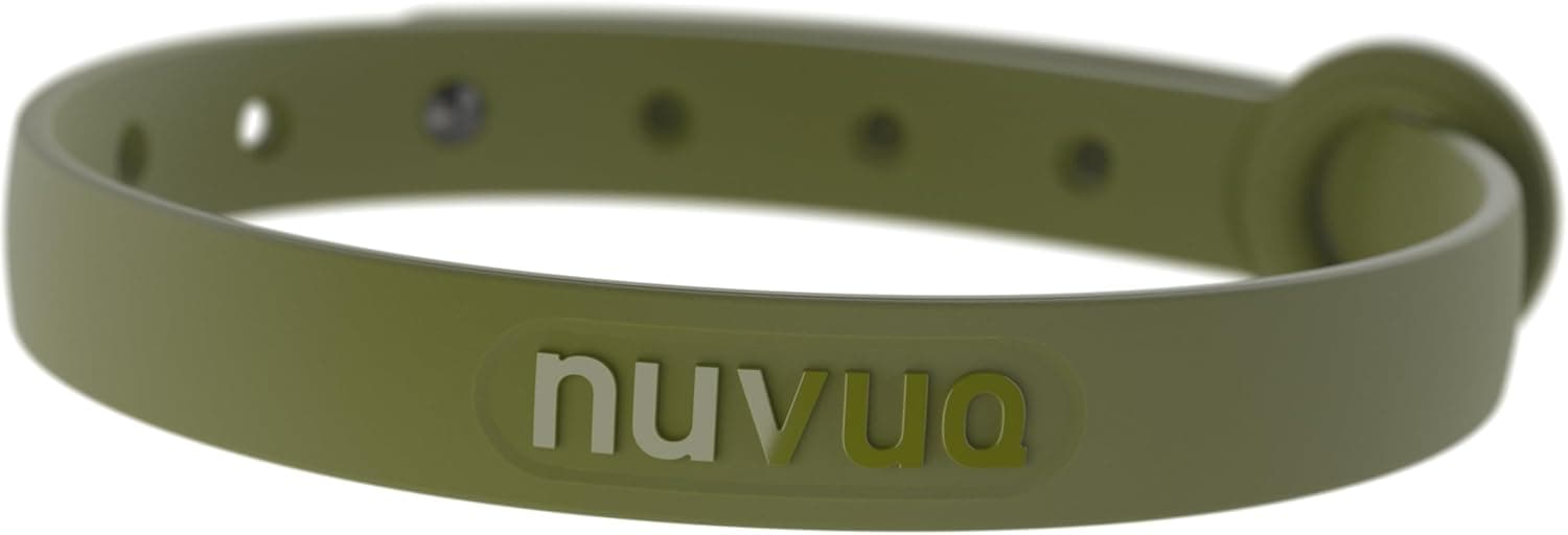 Nuvuq Breakaway Cat Collar, Soft Comfortable Lightweight Safety Buckle Collar with Name Tag Ring for Outdoor Cats and Sensitive Skin Kittens, 6.9 to 10.25", Green